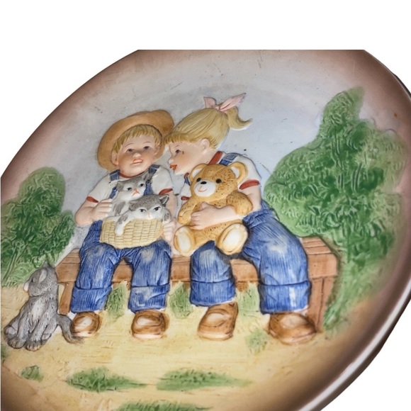 Vintage Homco 1985 Home Interior’s Denim Days 7 3/4” Raised Ceramic Plate #1505 - Picture 2 of 5